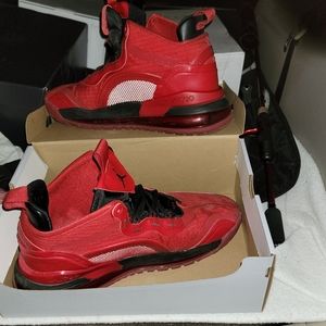 Jordan Air720s